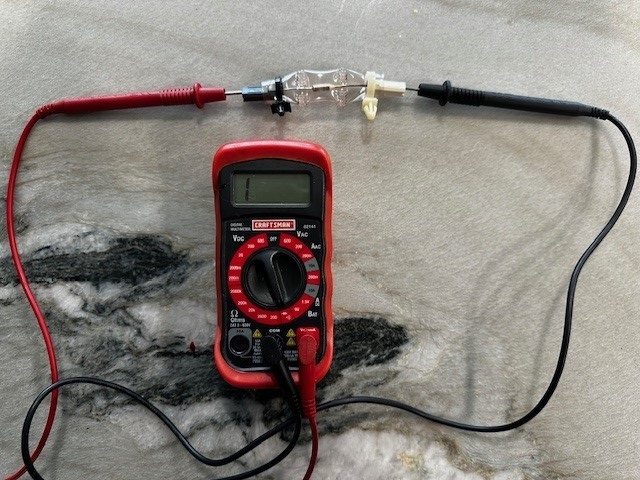 Testing thermal fuse with multimeter