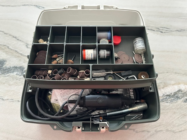 Mastering Rotary Tool Organization: Using a Tackle Box for Efficient Storage