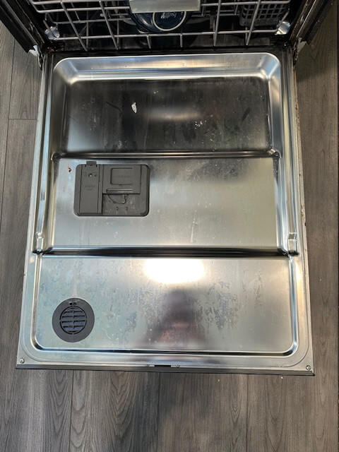 Dishwasher door
