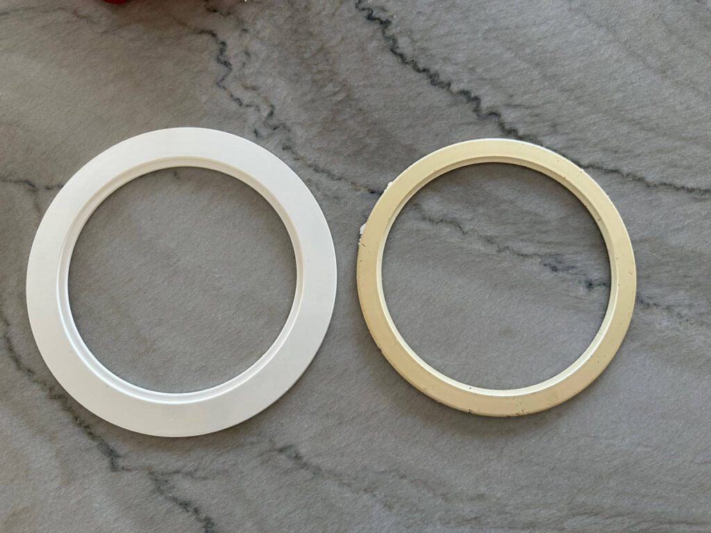 Side by side recessed light trim replacement