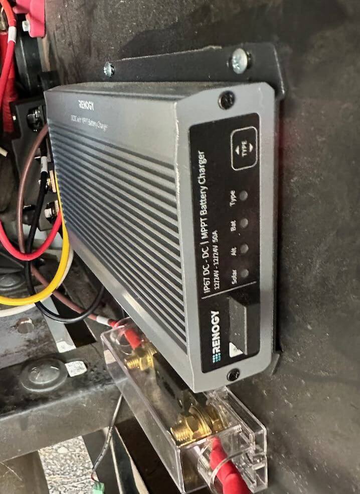 Renogy DC-DC Charger Installation